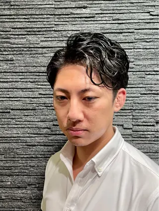 ショート パーマ メンズ 野川 純麗のヘアスタイル
