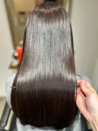 ロング 岩崎 恵実のヘアスタイル