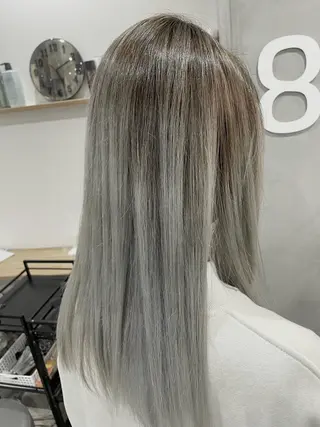 ロング カラー 大橋 綾子のヘアスタイル