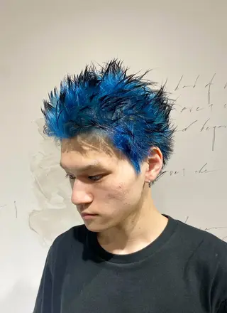 ショート カラー メンズ 鳴海 稜真のヘアスタイル