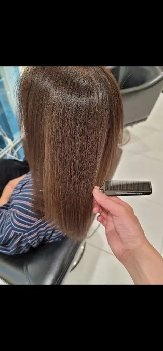 カラー ロング ❇️安達 優心❇️ レイヤー/艶髪特化のヘアスタイル