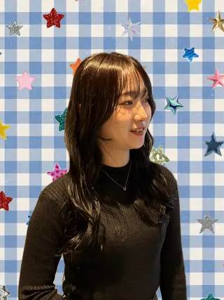 ロング カラー BUSH なかじませりなのヘアスタイル