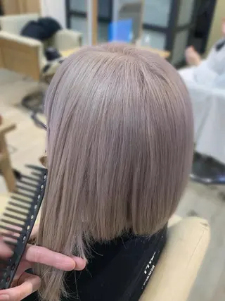 ミディアム ハッシュ・ウルフ🐺 小顔レイヤー松山直史のヘアスタイル