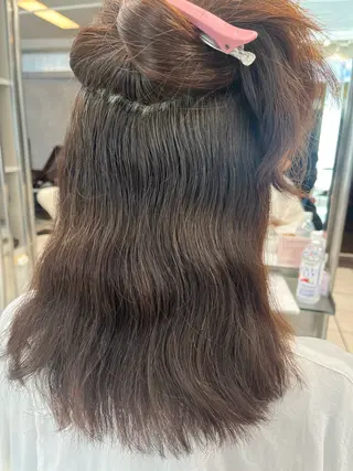 ミディアム アートディレクター 尾内 友美のヘアスタイル