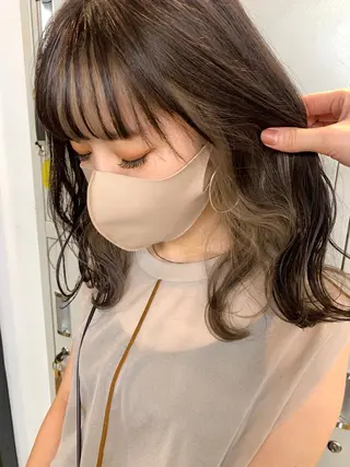 ミディアム カラー leben serikaのヘアスタイル