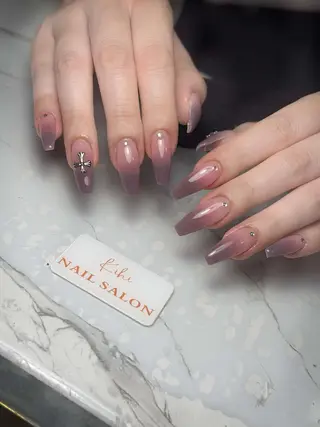 ネイル 💕鈴木ユリ パラジェル/オフ無料のネイルデザイン