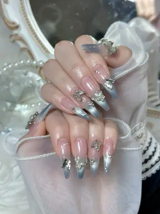 ネイル Julli ジュリのネイルデザイン