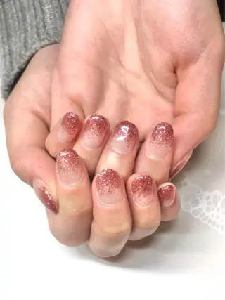 ネイル 新宿ネイルサロン ジェミディローサのネイルデザイン