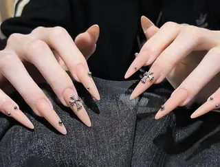 ネイル 🎀 NaNa_nailのネイルデザイン