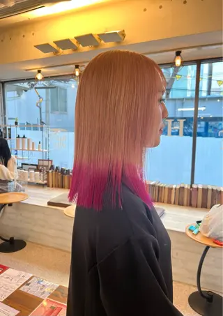 セミロング カラー エクステ ハイトーン 💭黒崎ハルカのヘアスタイル