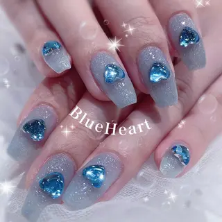 ネイル ️🫧もこ 艶感ネイル🫧のネイルデザイン