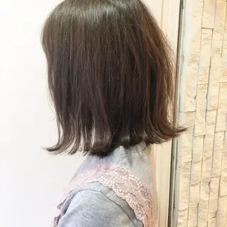 ミディアム yuki watanabeのヘアスタイル