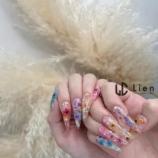 ネイル 山田 真里のネイルデザイン