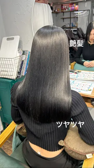 ミディアム ナカオ ヤストシのヘアスタイル