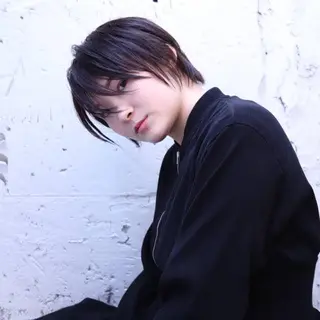 ショート 中山 泰徳のヘアスタイル