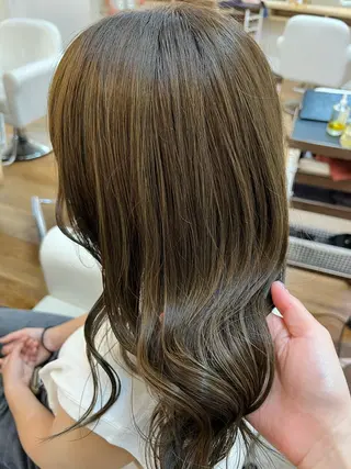 ミディアム カラー ✂︎HITOMI✂︎ 副店長のヘアスタイル