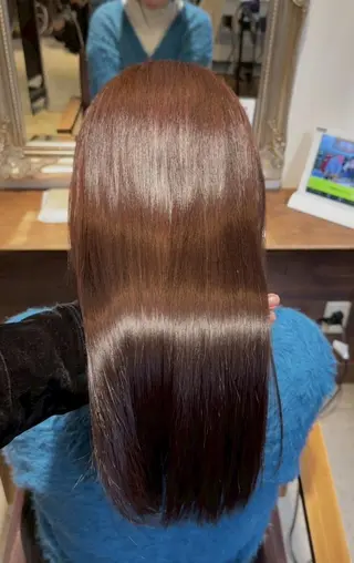 セミロング カラー 谷岡 沙也佳のヘアスタイル