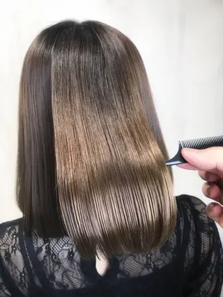 ミディアム カラー パーマ AnFye forprcoのヘアスタイル