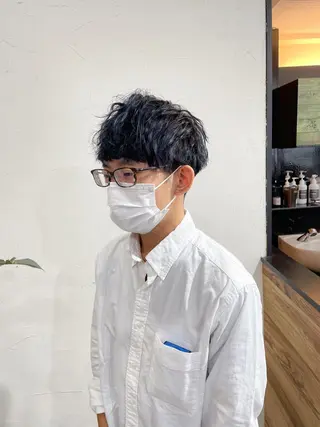 ショート カラー メンズ かんばら りょーいのヘアスタイル