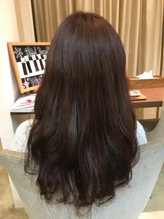 ロング カラー mu ku.のヘアスタイル