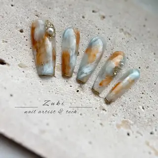 ネイル zuki🌔nail ┆堺筋本町・心斎橋のネイルデザイン