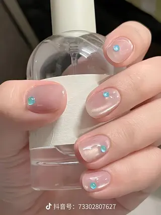 ネイル エリ🫧 nail池袋東口のネイルデザイン