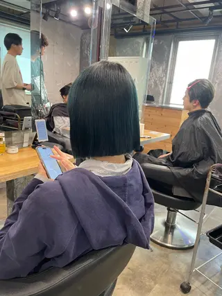 ショート カラー ハイトーン 横浜💞ミオのヘアスタイル