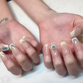 ネイル AERA nail shino🐱⸝꙳のネイルデザイン