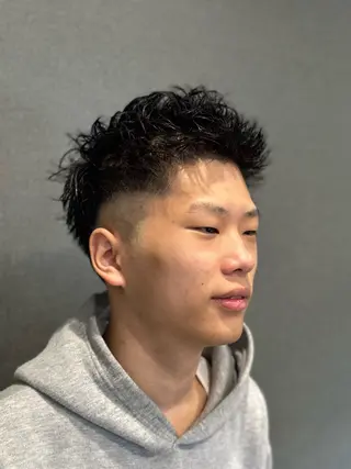 メンズ arika オケシ　リョウダイのヘアスタイル