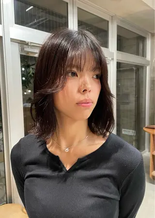 ミディアム chisato☁️ カットカラーモデルのヘアスタイル