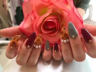 ネイル ♡ビジュール♡ NAIL &まつ毛のマツエク・マツパデザイン