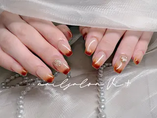 ネイル ✨Nailsalon Vi+✨のネイルデザイン