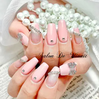 ネイル Momo 🤍のネイルデザイン