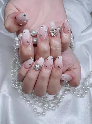 ネイル She   Nail所属・ISA_ BELLAのネイルデザイン