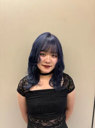 セミロング 🐈‍⬛ブリーチ カラー特化🐈‍⬛彩のヘアスタイル