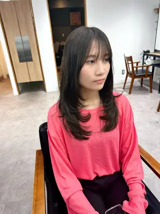 ロング カラー パーマ ヘアアレンジ メンズ キッズ レイヤーカット 🌿透け感カラーのヘアスタイル