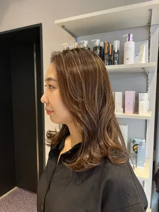セミロング カラー うる艶カラー/恵比寿 ベージュ/丸山陽平のヘアスタイル