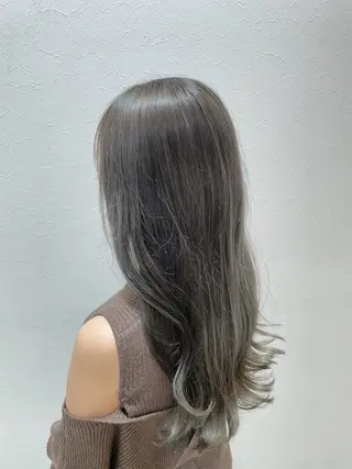 ロング カラー 山本瑞己 （ヤマモトミズキ）のヘアスタイル