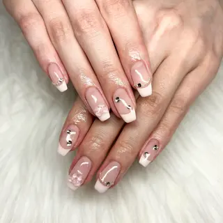 ネイル 鈴木 華乃のネイルデザイン