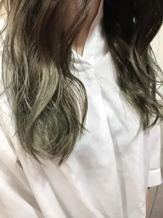 ロング カラー 🪐脱白髪染め 🪐松尾菜々美のヘアスタイル