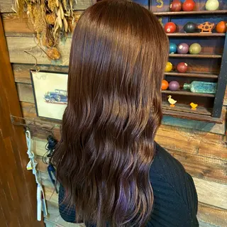 ロング カラー 川崎 かなでのヘアスタイル