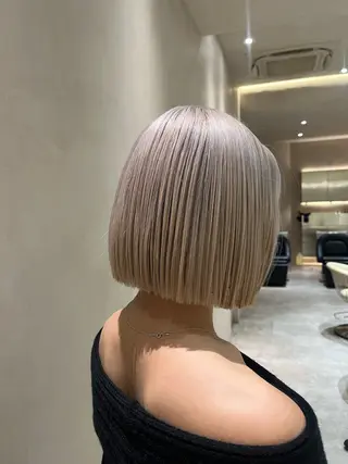 ショート 顔周りカット/ 透明感カラー/ユナのヘアスタイル