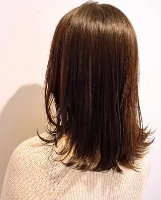 ミディアム カラー 伊藤 さやかのヘアスタイル