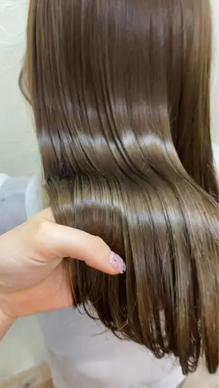 ロング カラー ENIF ヤマグチアツコのヘアスタイル