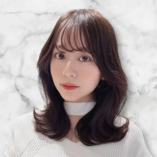 ミディアム カラー youres  hair恵比寿本店所属・小山潤/韓国レイヤー /顔周りカットのヘアスタイル