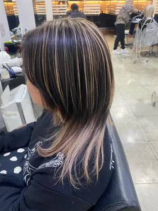 ミディアム カラー ヘアアレンジ 烏山 達也のヘアスタイル