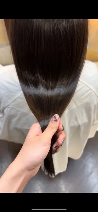 ロング 上野 瑞貴のヘアスタイル