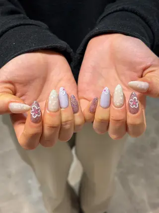 ネイル アリアグレイス Ranのネイルデザイン