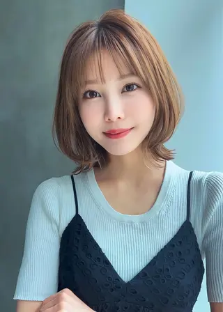 ショート 白井 音羽のヘアスタイル