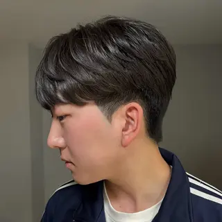 メンズ センターパート特化/ メンズカット/ヒロキのヘアスタイル